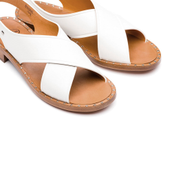 church's sandales Sandales Rhonda Détails : Clouté -Semelles: Cuir ...