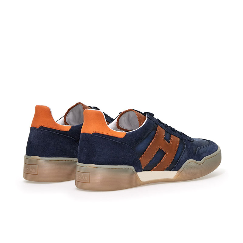 hogan sneakers Sneakers H357 Détails : Basses -Semelles: Gomme -Mat... hogan sneakers Sneakers H357 Détails : Basses -Semelles: Gomme -Mat...