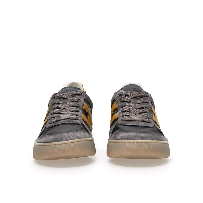 hogan sneakers Sneakers H357 Détails : Basses -Semelles: Gomme -Mat... hogan sneakers Sneakers H357 Détails : Basses -Semelles: Gomme -Mat...