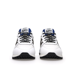 Sneakers H383