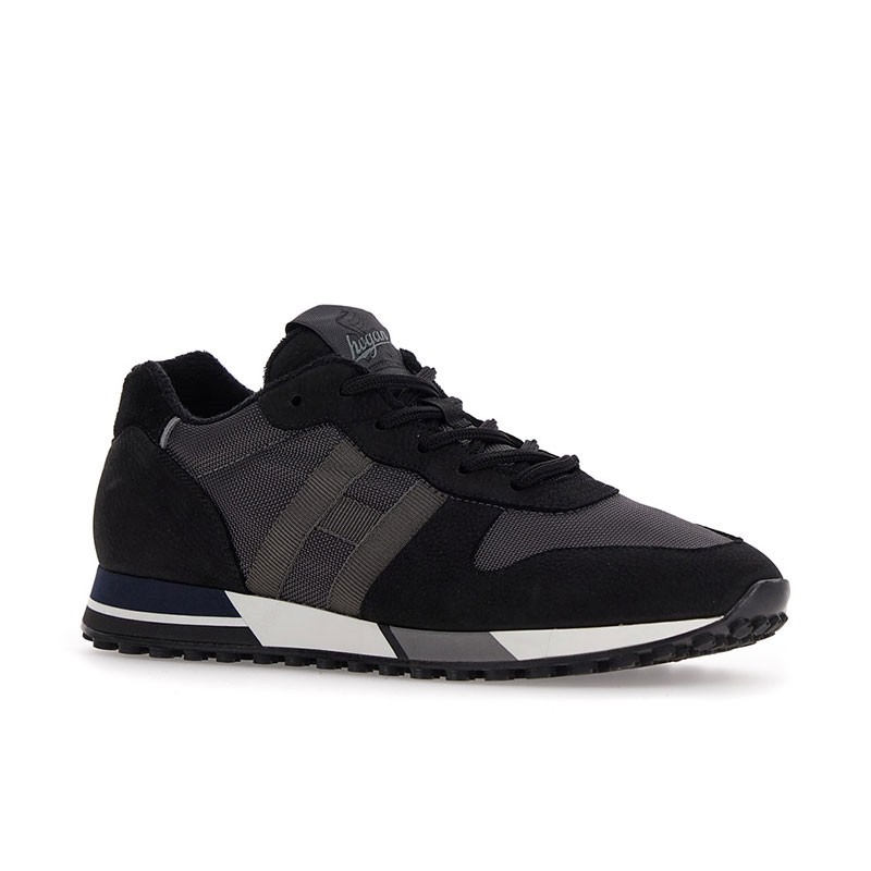 hogan sneakers Sneakers H383 Détails : Basses -Semelles: Gomme -Sem... hogan sneakers Sneakers H383 Détails : Basses -Semelles: Gomme -Sem...