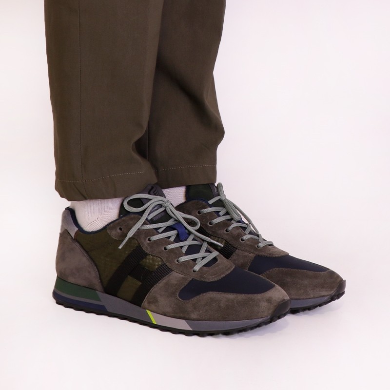 hogan sneakers Sneakers H383 Détails : Basses -Semelles: Gomme -Sem... hogan sneakers Sneakers H383 Détails : Basses -Semelles: Gomme -Sem...