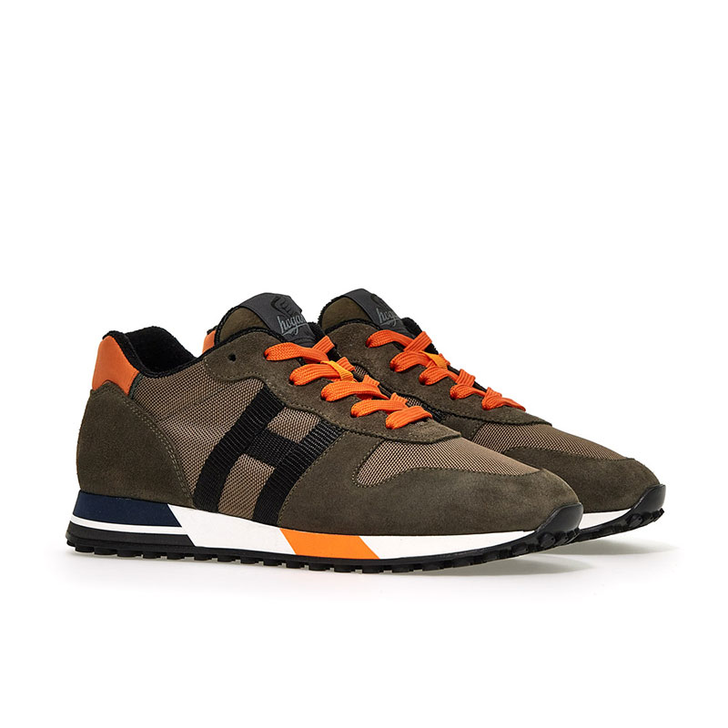 hogan sneakers Sneakers H383 Détails : Basses -Semelles: Gomme -Sem... hogan sneakers Sneakers H383 Détails : Basses -Semelles: Gomme -Sem...
