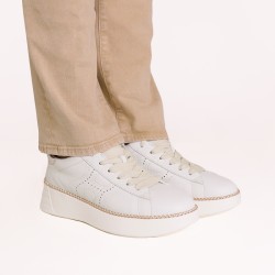 Sneakers H562