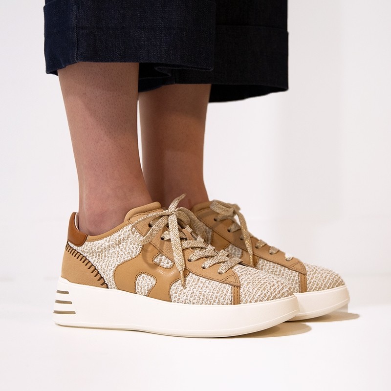 Sneakers H562
