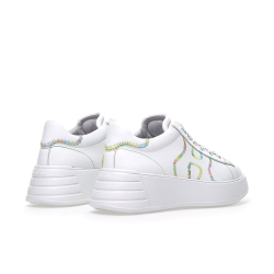 Sneakers H562