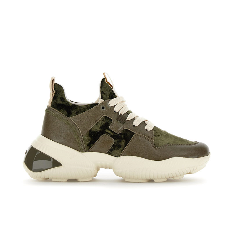 hogan sneakers Sneakers Interaction Détails : Basses -Détails : Ove... hogan sneakers Sneakers Interaction Détails : Basses -Détails : Ove...