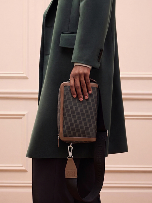Accessoires et Maroquinerie pour homme nouvelle collection Accessoires et Maroquinerie pour homme nouvelle collection